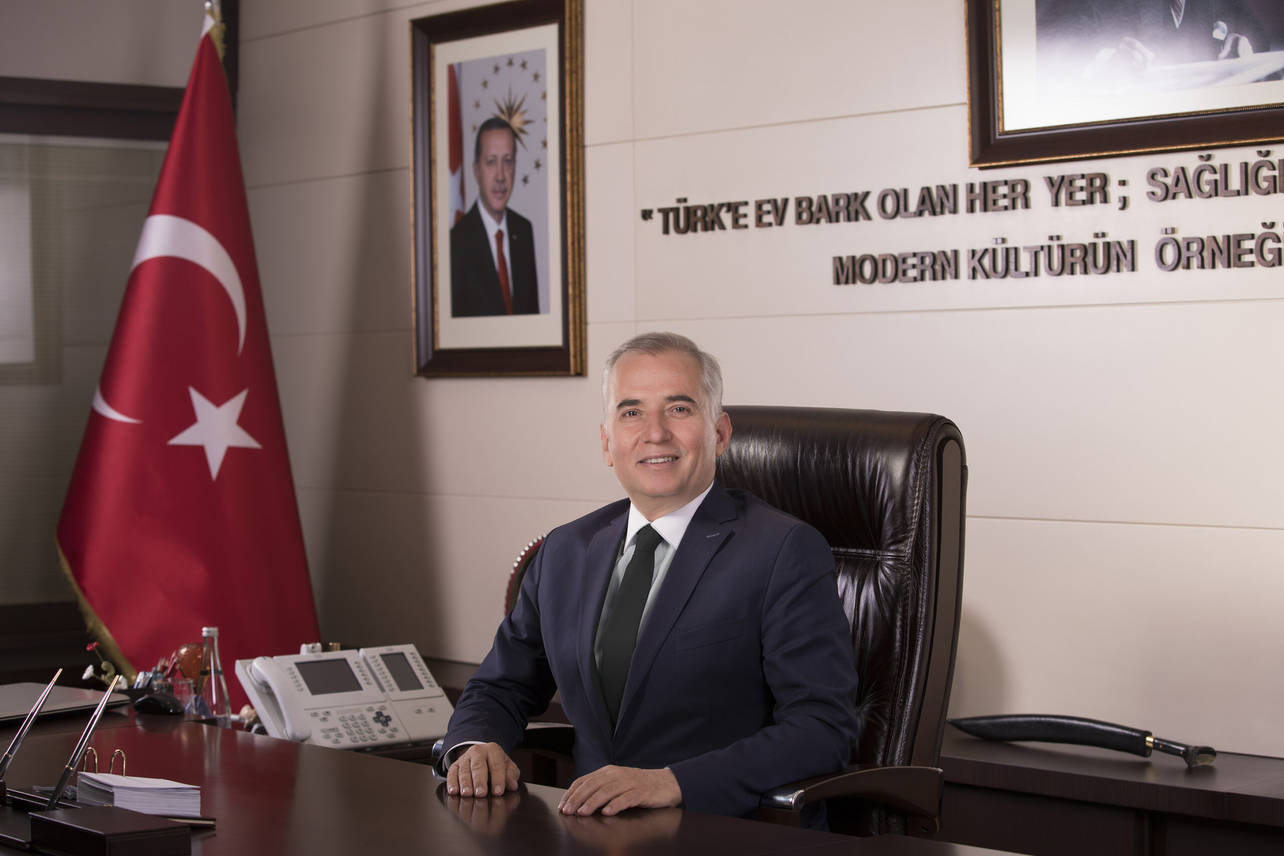 Denizli Buyuksehir Belediye Baskani Osman Zolan scaled - Başkan Osman Zolan’dan Miraç Kandili mesajı